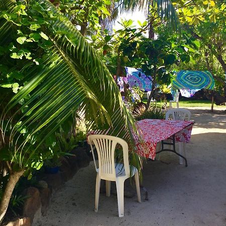 Fare Maeva Moorea Hotel Teavaro ภายนอก รูปภาพ