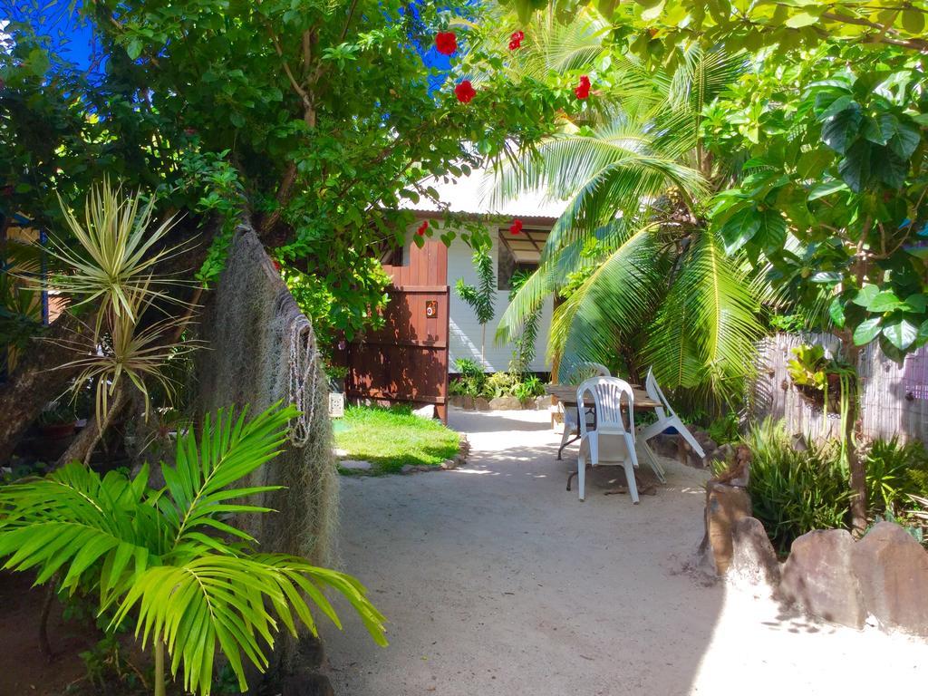 Fare Maeva Moorea Hotel Teavaro ภายนอก รูปภาพ