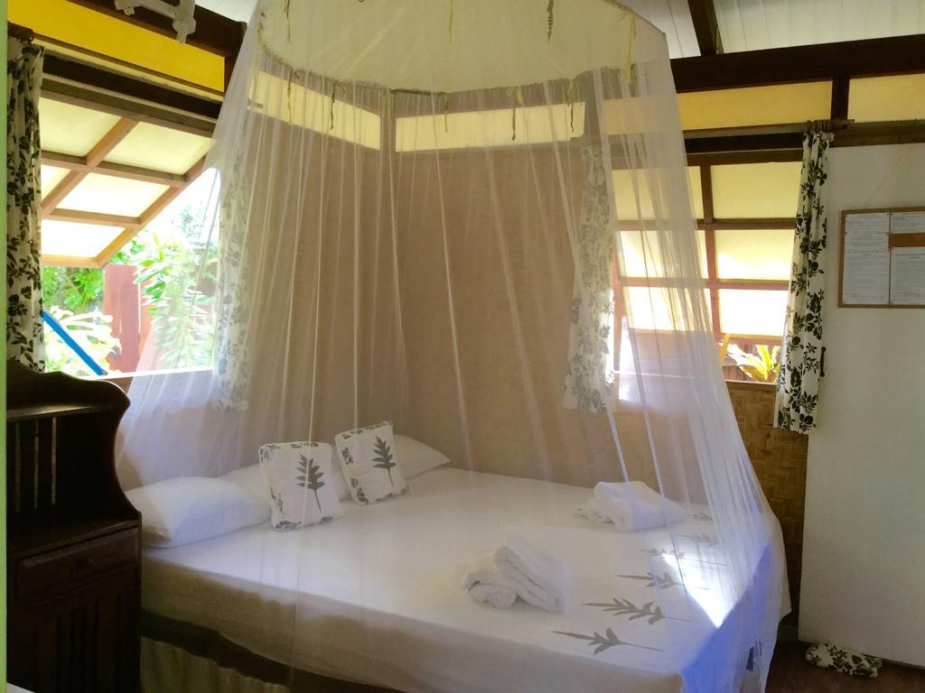 Fare Maeva Moorea Hotel Teavaro ภายนอก รูปภาพ